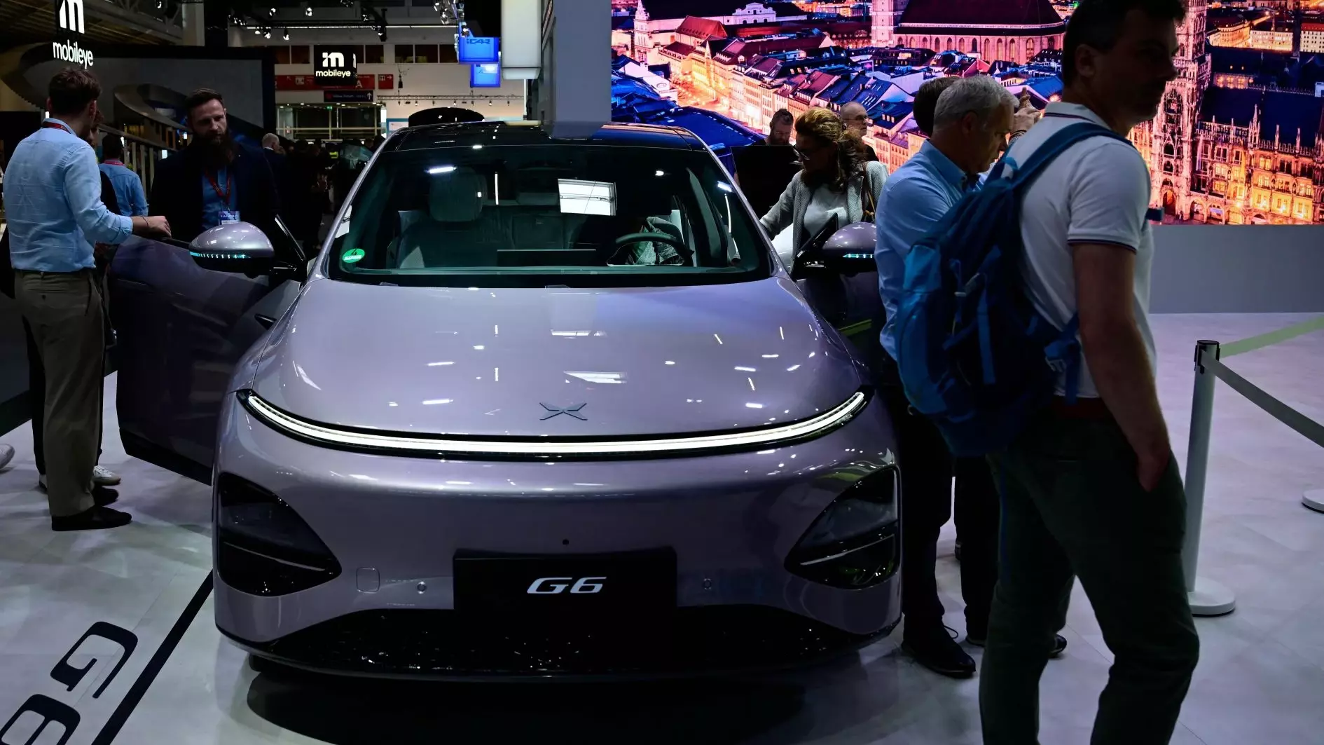 China Unveils Plan to Stabilize Auto Industry Amid Price Cuts and Export Pressures China Unveils Plan to Stabilize Auto Industry Amid Price Cuts and Export Pressures